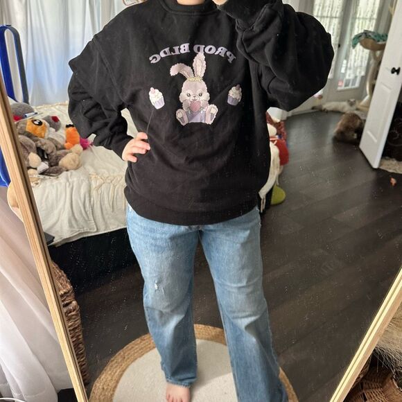 Prod BLDG Women’s Black 2 Bunny Cupcake Sweatshirt - Picture 1 of 8